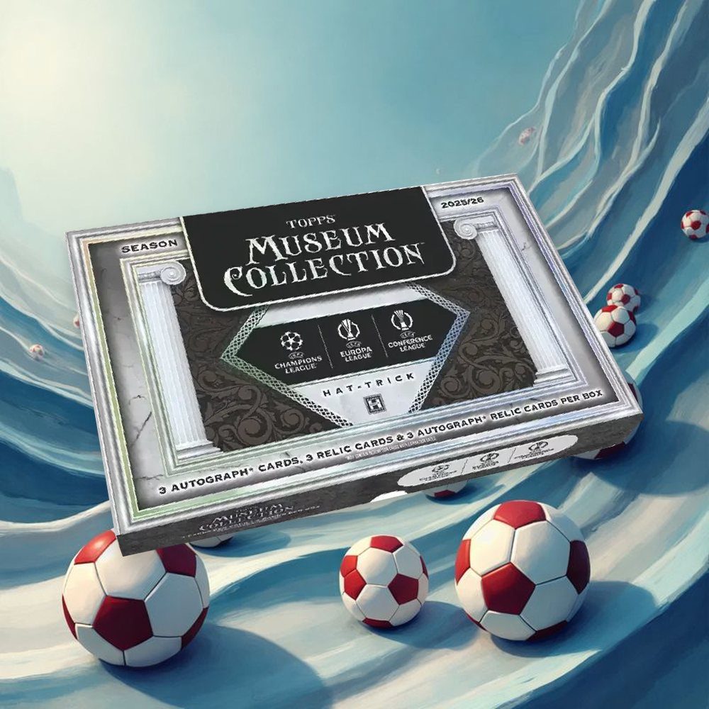 Topps Museum Collection UEFA 2025/26 hattrick på CardSurfers soccer-bakgrund